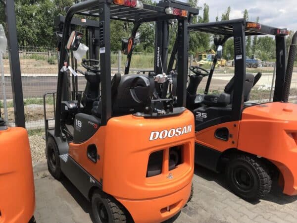WÓZEK WIDŁOWY DOOSAN G18S-5