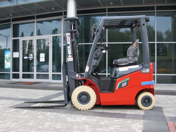 WÓZEK WIDŁOWY HELI CPD18SQ-GE2LI